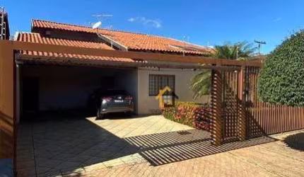 Casa com 3 dormitórios à venda, 241 m² por R$ 900.000,00 - Alto Rio Preto - São José do Rio Preto/SP