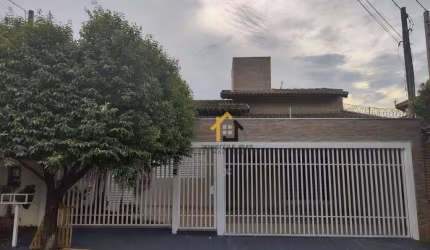 Casa com 3 dormitórios à venda, 163 m² por R$ 420.000,00 - Regissol I - Mirassol/SP
