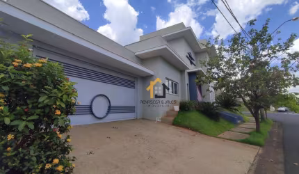 Sobrado com 3 dormitórios à venda, 250 m² por R$ 1.150.000 - Village Damha I - São José do Rio Preto/SP