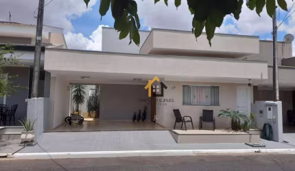 Casa com 3 dormitórios à venda, 170 m² por R$ 740.000 - Jardim Seyon - São José do Rio Preto/SP