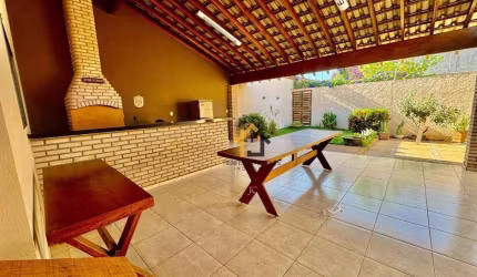 Casa com 3 dormitórios à venda, 270 m² por R$ 870.000,00 - Jardim Bosque das Vivendas - São José do Rio Preto/SP