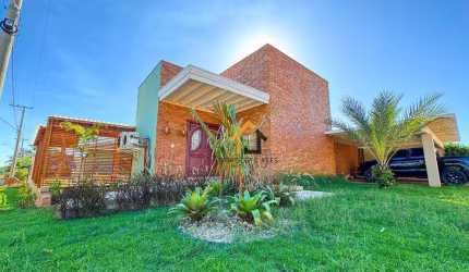 Rancho com 4 Suítes à venda, 354 m² por R$ 2.500.000 - Condomínio Terra da Barra - Mendonça/SP