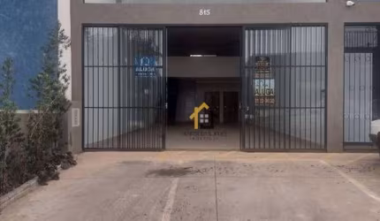 2 salões iguais de 150m² disponíveis para venda por R$ 1.200.000,00 e locação por R$ 3.500,00 cada - Bairro Parque das Amoras ll