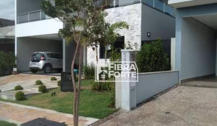 Casa em condomínio à venda em Paulínia