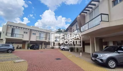 Linda casa à venda em condomínio próximo à Hípica na cidade de Campinas