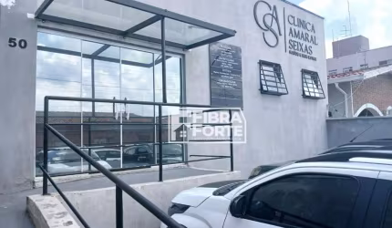 Sala Comercial no Bairro : Parque Prado .