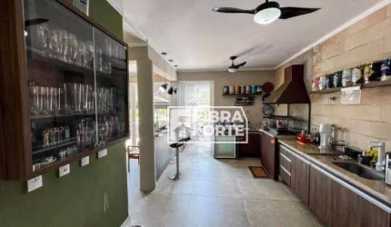 Casa com 4 dormitórios à venda - Estância Recreativa San Fernando - Valinhos/SP