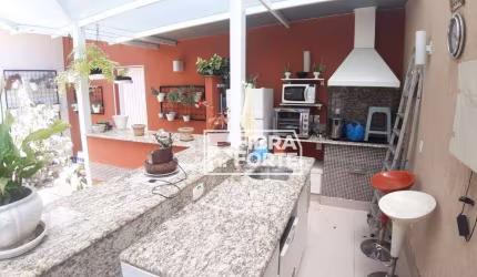 Casa com 4 dormitórios à venda  - Taquaral - Campinas/SP