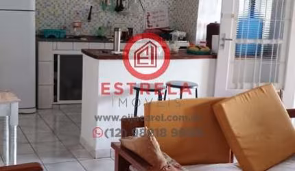 VENDO EDÍCULA A 300 MTS DA PRAIA NO PORTO NOVO EM CARAGUATATUBA/SP.