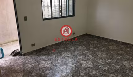 Alugo Casa no São Silvestre próximo da Suzano em Jacareí FIXO OU PARA TEMPORADA 2 quartos, 1 sala, 1 banheiro, 100m² de área!