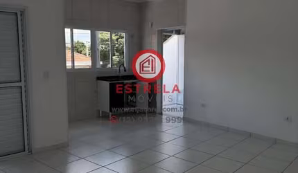 Aluguel de Casa no Jardim Paraíba, Jacareí-SP: 1 Quarto, 1 Sala, 1 Banheiro e Vaga na Garagem!