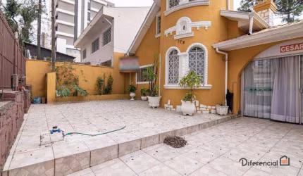 Casa Comercial com 2 dormitórios à venda, 156 m² por R$ 2.000.000 - Água Verde - Curitiba/PR