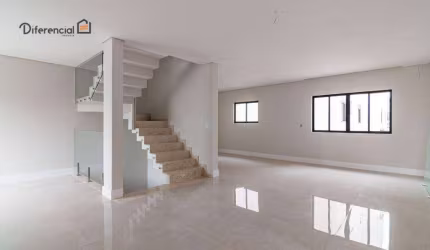 Sobrado com 3 dormitórios à venda, 210 m² por R$ 1.350.000,00 - Jardim Social - Curitiba/PR