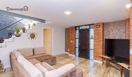Casa com 3 dormitórios à venda, 370 m² por R$ 1.500.000,00 - Santa Felicidade - Curitiba/PR