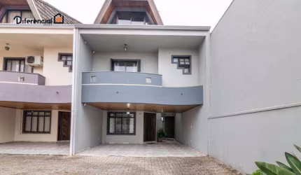 Sobrado com 4 dormitórios à venda por R$ 849.000,00 - Jardim das Américas - Curitiba/PR