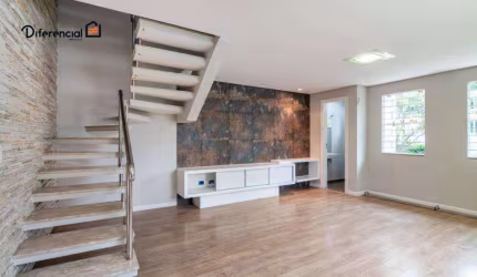 Sobrado com 4 dormitórios à venda, 130 m² por R$ 985.000,00 - Cajuru - Curitiba/PR
