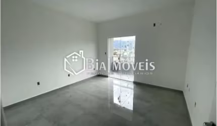 Em Residencial aberto — Casa Duplex — Campo Grande–RJ.