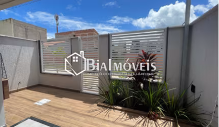 No início do residencial - casa Linear - Av. Teixeira Campos - 99 Mil.