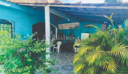 Casa com 02 dormitórios - 150 Mil à vista - em Santíssimo - RJ.