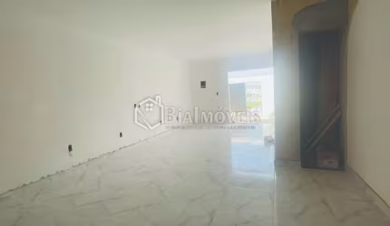 Excelente casa linear com terraço em Campo Grande!