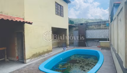 Casa duplex - Local Tranquilo - Guaratiba - RJ.
