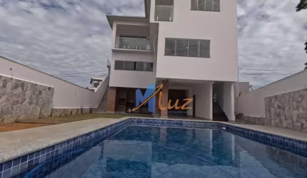 Casa com 5 dormitórios à venda, 345 m² por R$ 2.800.000,00 - Vale dos Cristais - Macaé/RJ