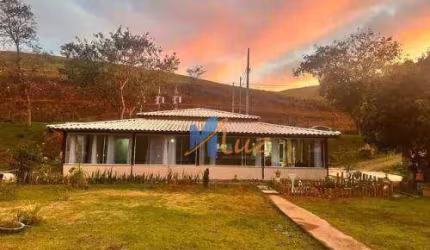 Vende-se Sítio em Conceição de Macabu - Uma Oportunidade Única!