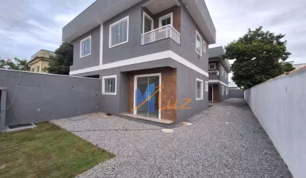Oportunidade Imperdível em Rio das Ostras! 6 Casas à Venda – Duplex e Triplex em Localização Privilegiada