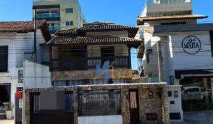 Casa Comercial nos Cavaleiros para Locação