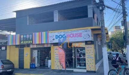 Ponto Comercial à Venda, 600 m²