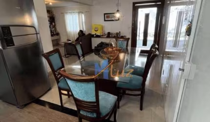 Oportunidade Única! Casa à Venda no Bairro da Glória em Macaé!