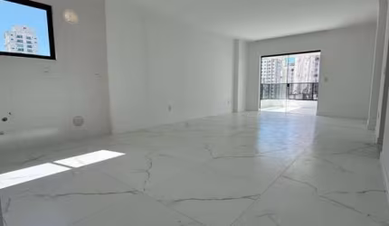 Apartamento 3 Dormitórios Sendo 1 Suíte 1 Vaga + Lazer com Piscina R$ 1.700.000 Com 35% de Entrada Saldo 100 X Direto.