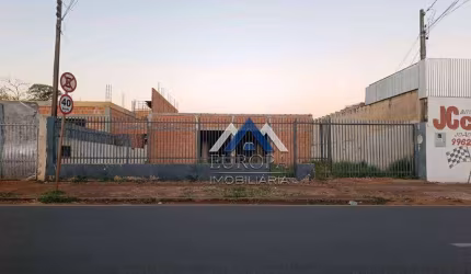 Terreno à venda, 384 m² por R$ 600.000,00 - Centro - Londrina/PR