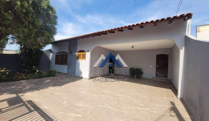 Casa com 4 dormitórios à venda, 327 m² por R$ 1.100.000,00 - Andrade - Londrina/PR