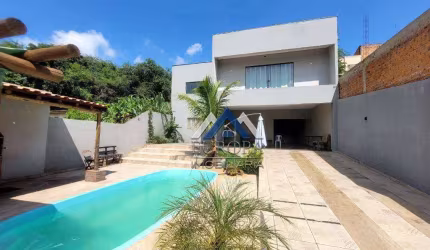 Sobrado à venda, 250 m² por R$ 600.000,00 - Residencial do Lago - Ibiporã/PR