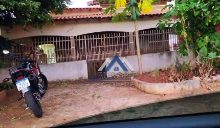Casa em Marilena Pr,  com 3 dormitórios à venda, 105 m² por R$ 250.000 - Centro - Marilena/PR