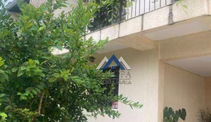 Sobrado Jd. Versalhes, com 4 dormitórios à venda, 306 m² por R$ 800.000 - Portal de Versalhes 2 - Londrina/PR