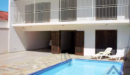 Sobrado com 4 dormitórios à venda, 263 m² por R$ 1.200.000,00 - Jardim Santo Antônio - Londrina/PR