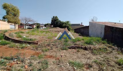 Terreno à venda, 396 m² por R$ 320.000,00 - Parque Residencial Michael Licha - Londrina/PR