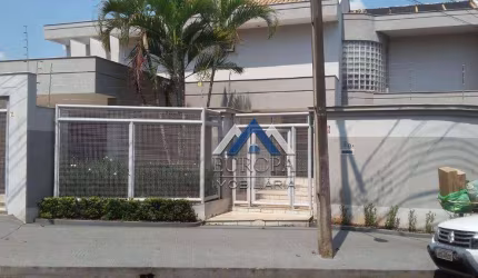 Sobrado com 3 dormitórios à venda, 440 m² por R$ 2.600.000,00 - Iguaçu - Londrina/PR