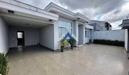 Casa com 3 dormitórios à venda, 226 m² por R$ 1.090.000,00 - Pacaembu - Londrina/PR