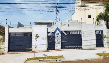 Casa com 3 dormitórios à venda, 100 m² por R$ 550.000,00 - Bandeirantes - Londrina/PR