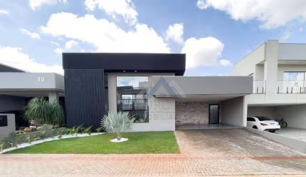 Casa com 3 dormitórios à venda, 155 m² por R$ 990.000 - Conjunto Habitacional Jesualdo Garcia Pessoa - Londrina/PR