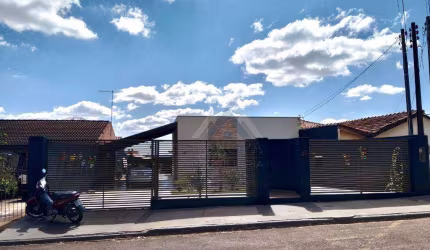 Casa com 3 dormitórios à venda, 148 m² por R$ 320.000,00 - Jardim São Silvestre - Cornélio Procópio/PR