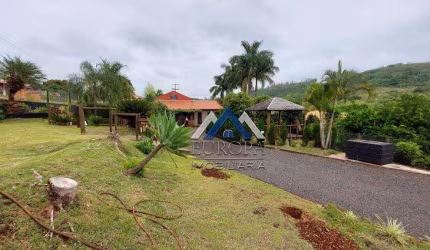 Chácara com 5 dormitórios à venda, 2726 m² por R$ 1.500.000,00 - Zona Rural - Londrina/PR