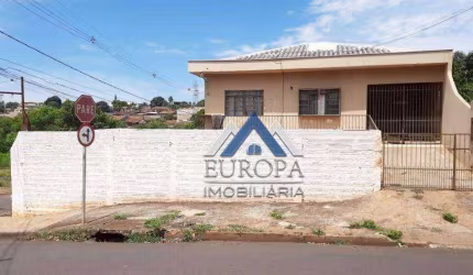 Sobrado com 4 dormitórios à venda, 302 m² por R$ 635.000,00 - Jardim Europa - Londrina/PR