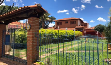 Casa para Venda em Dourado, Jardim Paulista, 6 dormitórios, 1 suíte, 5 banheiros, 8 vagas