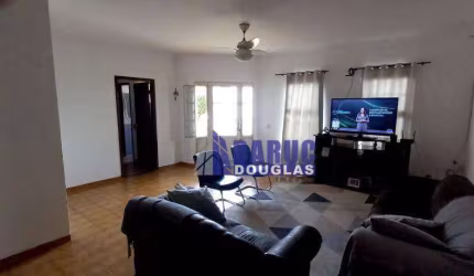 Casa com 3 dormitórios à venda, 294 m² por R$ 950.000,00 - Jardim Cuiabá - Cuiabá/MT