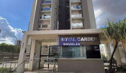 Vende-se amplo apartamento com 03 quartos sendo 01 suíte com closet, todos os quartos com sacada, 02 vagas, lazer com piscina e espaço churrasqueira.
