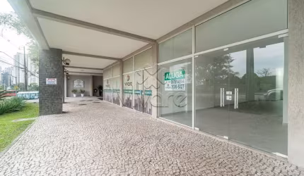 Ponto comercial para alugar na Avenida Presidente Affonso Camargo, 2467, Cristo Rei, Curitiba, 58 m2 por R$ 2.800